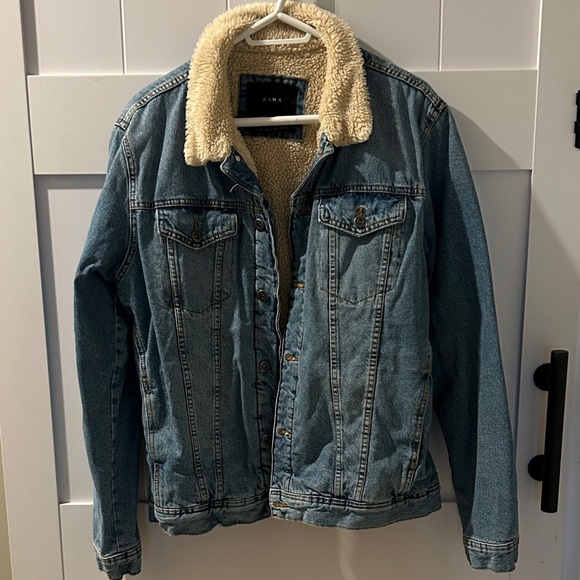 Zara Jackets & Blazers - Zara Cream Sherpa-Lined Denim Jacket
